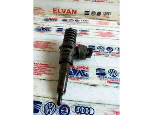 038130073BP | Enjektör | VW Polo - Audi A4 - Seat Alhambra, Cordoba, Ibiza VAG
