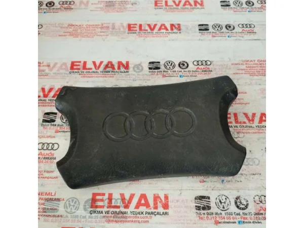 893951525 | Direksiyon Korna Kapağı | Audi 100 Serisi, 200 Serisi VAG