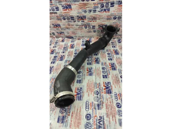 04L145762E | Turbo Hortumu VAG
