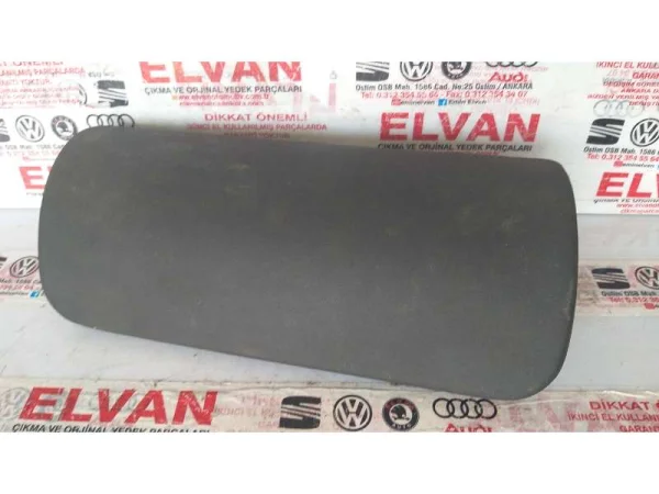 8L1880217B | Yolcu Airbag Kapağı | Audi A3, S3 VAG