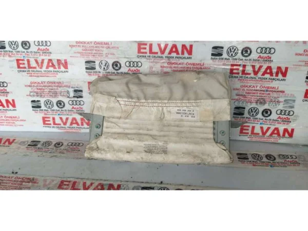 8Z0880204B | Yolcu Hava Yastığı VAG