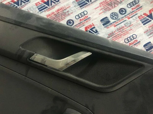 5JB867011 | Sol İç Kapı Kolu | Seat Toledo - Skoda Rapid VAG