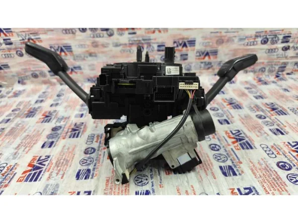 5Q0905865 | Kontak Soketi | Skoda Karoq, Kodiaq, Superb VAG