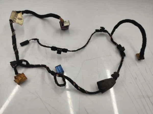 2K0971557AF | VW Caddy Sol Ön Kapı Kartonu Tesisatı VAG
