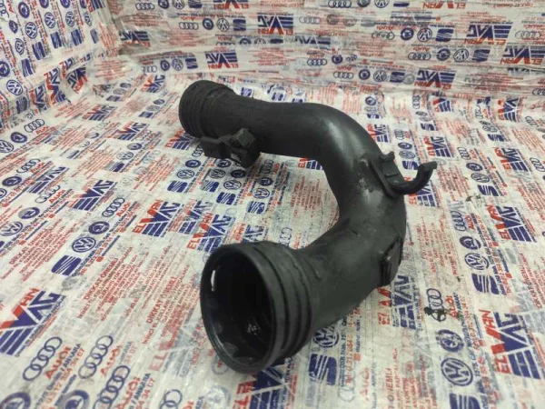 1K0145770AD | İntercooler Borusu | VW Golf, Jetta, Scirocco VAG