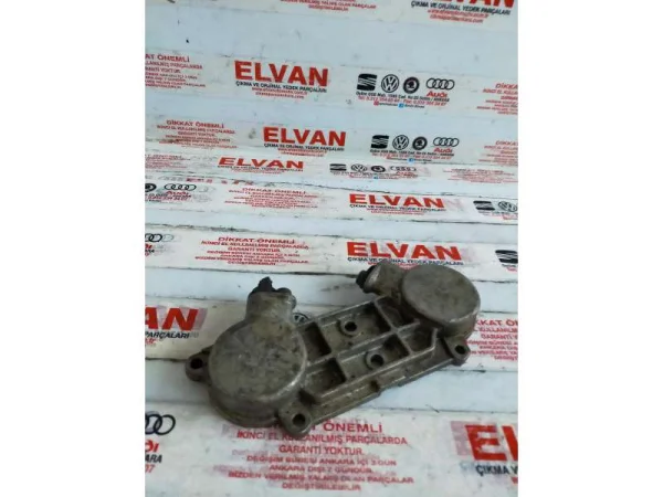 06C103131D | Arka Eksantrik Sensör Muhafazası | Audi A4, A6 VAG