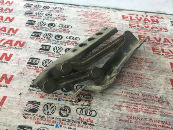 5J0823302 | Sağ Kaput Menteşesi | Skoda Fabia, Roomster VAG