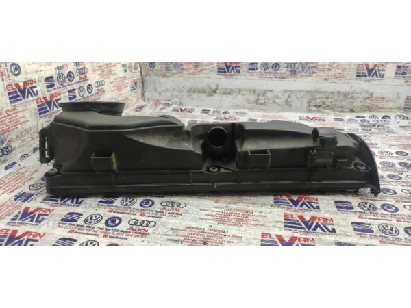 03L103469M | Külbütör Kapağı | Audi A4, A5, A6, Q5 VAG