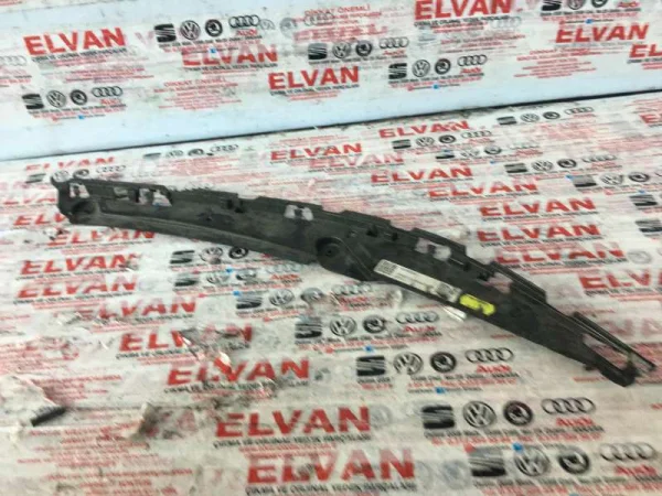3G0941119 | VW Passat Sol Far Üst Nikelajı VAG