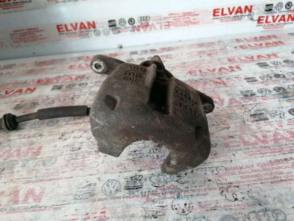 8K0615404B | Motorlu Sağ Arka Kaliper | Audi A4, A5, Q5 VAG