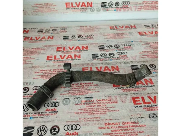 7P0422889A | VW Touareg Hidrolik Direksiyon Emme Hortumu VAG