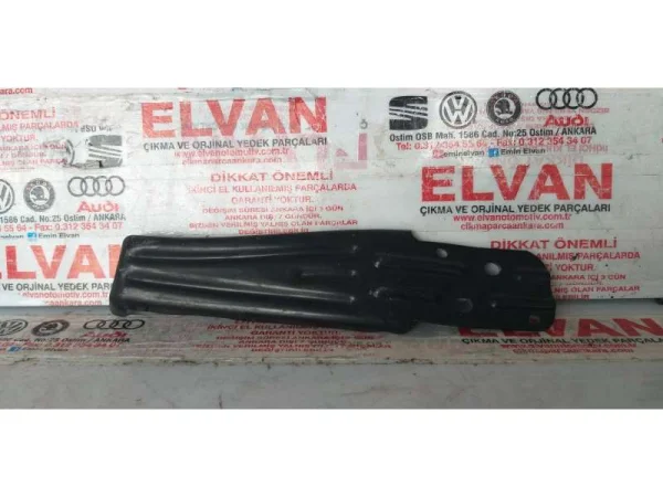 3G0809236 | Arka Sağ Tampon Braketi VAG