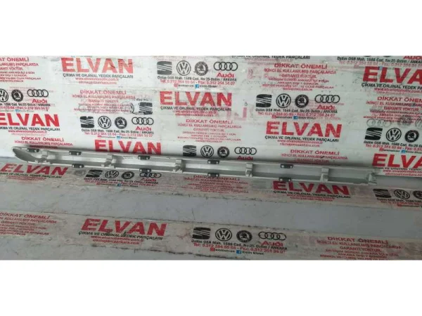 8V0853190 | Ön Göğüs Çıtası VAG