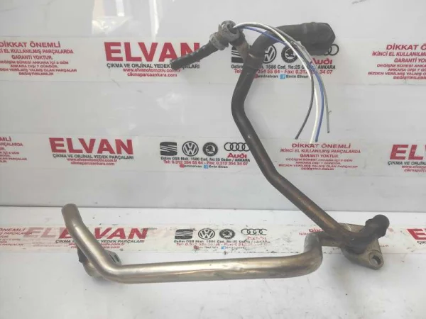 06A131519E | VW Polo Bağlantı Borusu VAG
