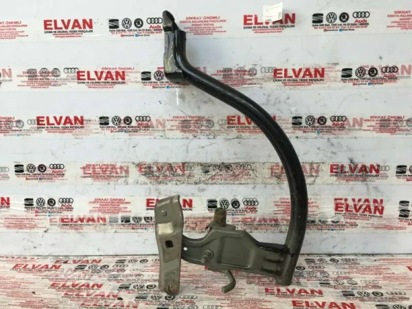 3G5827301 | VW Passat Sol Bagaj Kapak Menteşesi VAG