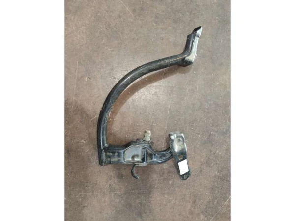 3G5827302A | VW Passat Sağ Bagaj Menteşesi VAG