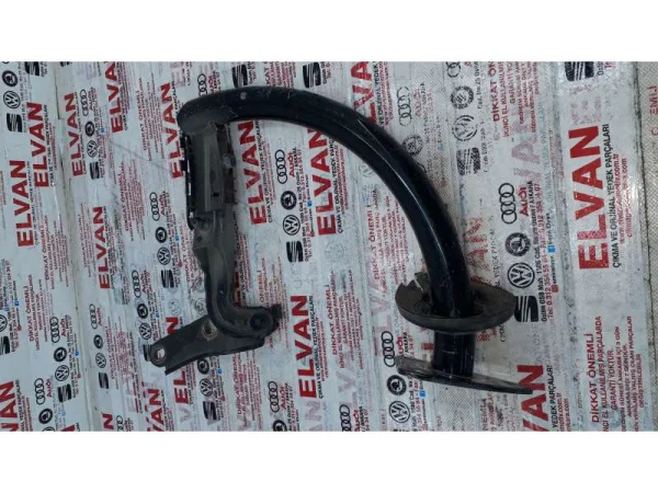 3C5827301B | VW Passat Bagaj Kapağı Menteşesi VAG