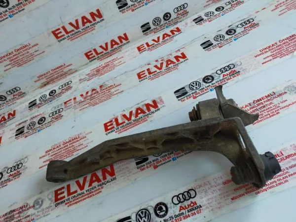 6N0711789D | Vites Halatı Bağlantı Braketi VAG