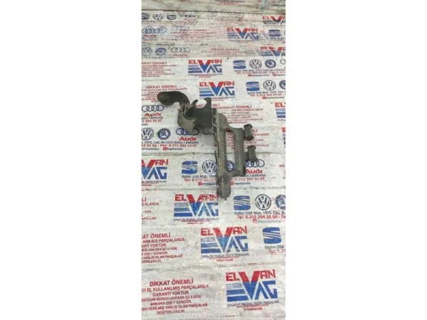 3C0906269A | EGR Valfi Bağlantı Braketi | VW CC, Passat VAG