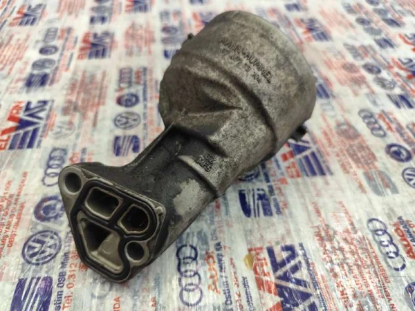 03D115403D | Yağ Filtre Kütüğü | VW Polo - Seat Ibiza, Toledo - Skoda Fabia, Rapid, Roomster VAG