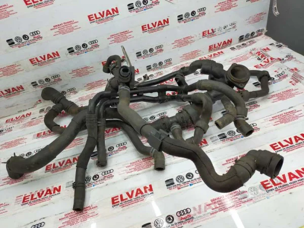 03L122157 | Su Flanşı Hortumu VAG