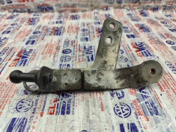 03L103369S | Motor Kapağı Bağlantı Ayağı | VW Golf, Jetta, Passat - Audi A3 - Skoda Octavia, Superb VAG