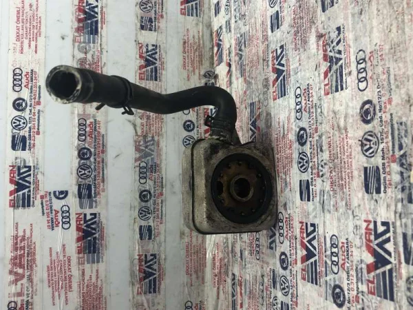 028117021B | Yağ Soğutucusu | VW Golf, Jetta - Audi A3, A4 - Seat Alhambra, Cordoba VAG
