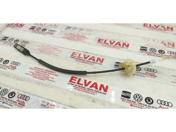 7P6839085 | VW Touareg Ön Kapı Kilit Teli VAG