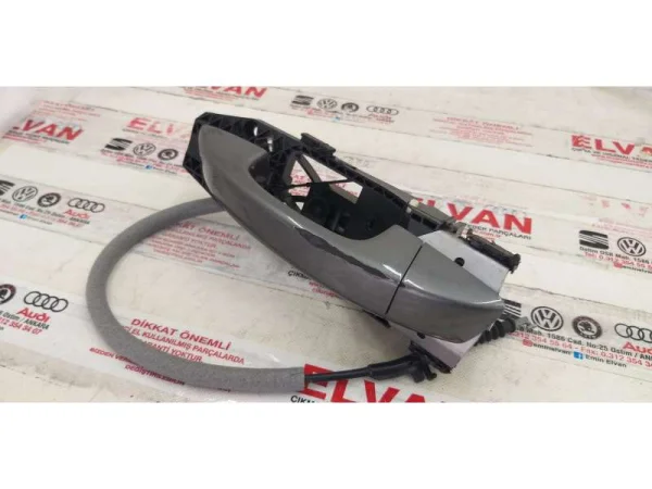 7P6837879 | VW Touareg Kapı Kolu Dış Kapağı VAG