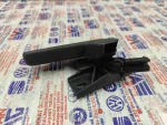 517823633B | Kaput Açma Kolu | VW Golf, Tiguan, Touran - Seat Alhambra - 2