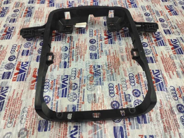 5C6868519 | Tavan Lambası Montaj Braketi VAG