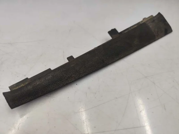5C6868237 | VW Jetta Sol Ön Direk Kaplaması VAG