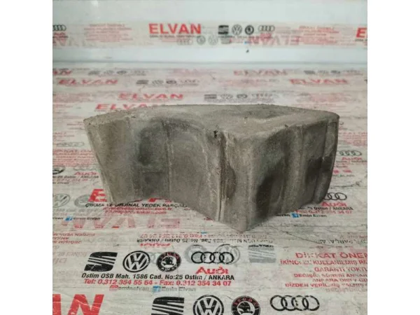 5C6864238 | VW Jetta Sağ Çamurluk Ses Yalıtım Süngeri VAG