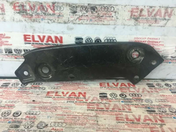 5C6805931 | VW Jetta Sol Far Bağlantı Sacı VAG