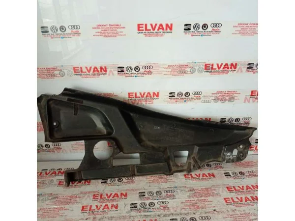 7P5806583D | Üst Motor Kapağı VAG