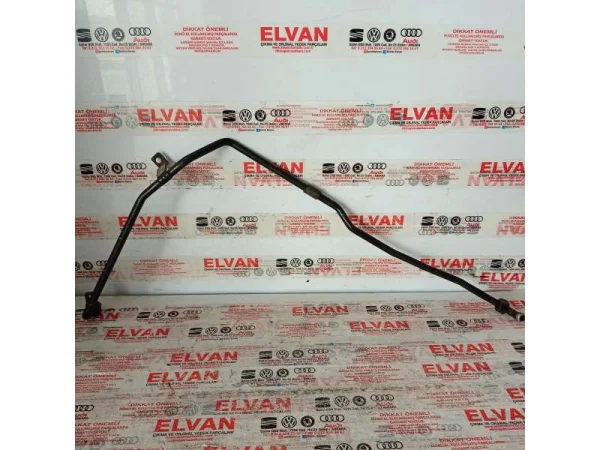 4B0317823C | Audi A6 Yağ Soğutucu Borusu VAG