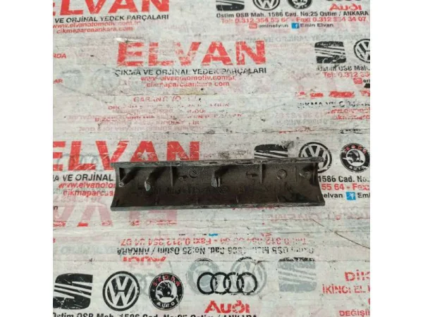 3B0867175A | İç Kapı Tutamak Kapağı | VW Bora, Golf, Jetta, Passat VAG