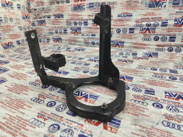 06A131084D | İkincil Hava Pompası Braketi VAG