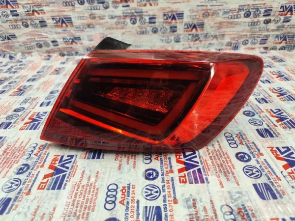5F0945208F | Seat Leon Ledli Sağ Dış Stop Lambası VAG
