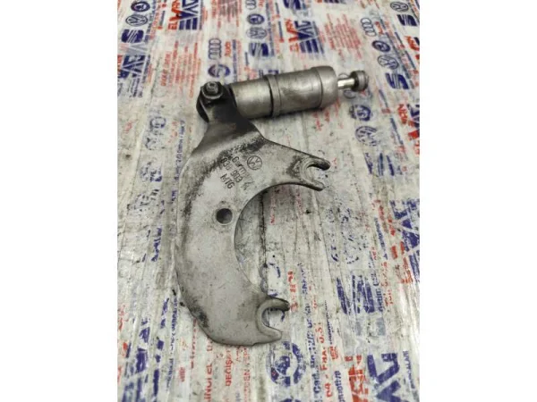038903145 | Şarj Dinamosu Bağlantı Braketi | VW Golf, Jetta, Passat - Audi A4, A6 - Skoda Superb VAG
