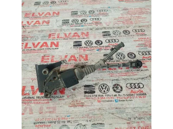 8W0941309C | Audi A4 Arka Sol Far Seviye Sensörü VAG