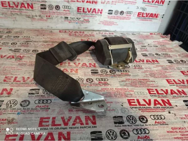 1K6857806AA | VW Golf Arka Sağ Emniyet Kemeri VAG