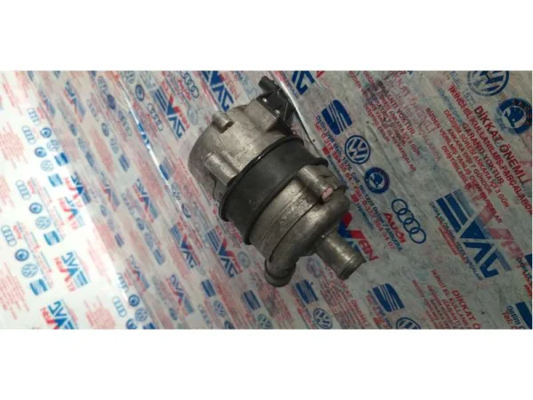4H0965567 | Elektrikli Yardımcı Su Pompası VAG