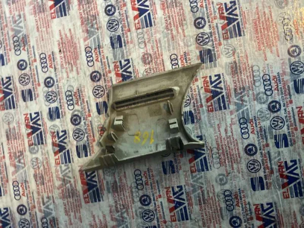 2K0858336 | VW Caddy Sağ Ön Direk Kaplaması VAG