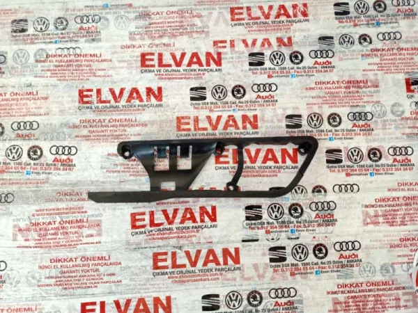 5C6837197A | VW Jetta İç Kapı Açma Kolu Alt Braketi VAG