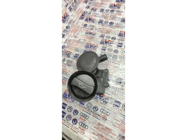 074115308D | VW LT Yağ Dolum Borusu VAG