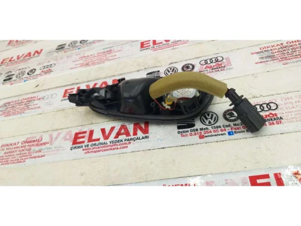 5P0837114R | Ön Sağ İç Kapı Kolu VAG