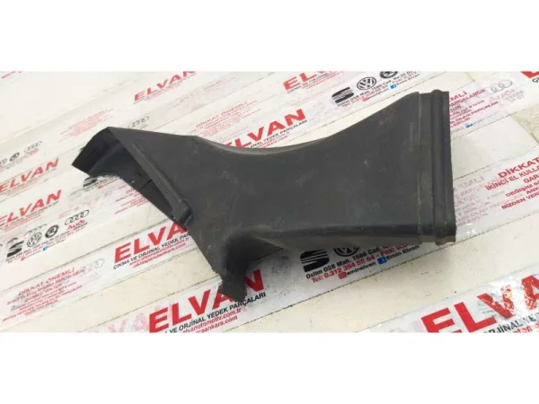 3B0129617G | Hava Filtresi Borusu | VW Passat - Skoda Superb VAG