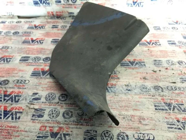 1J1863484 | Sağ Ön Ayak Dayama Plastik Kaplaması VAG