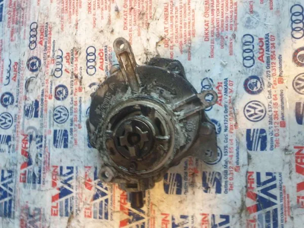 06D145100F | Vakum Pompası | VW Eos, Golf, Jetta - Audi A3, A4 - Seat Leon VAG